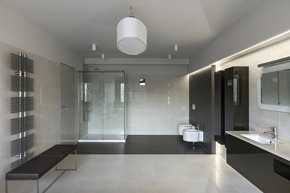 Salle de bain moderne foncé 01
